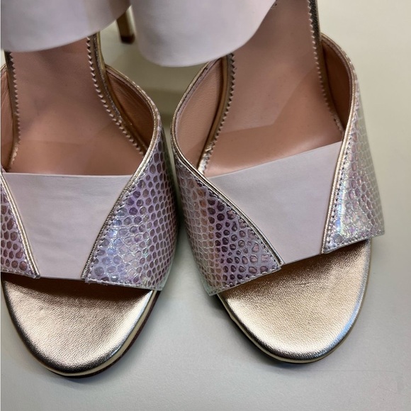 Marino Fabiani MADE IN ITALY LEATHER  Women's Gold and Cream Heels - Picture 7 of 10